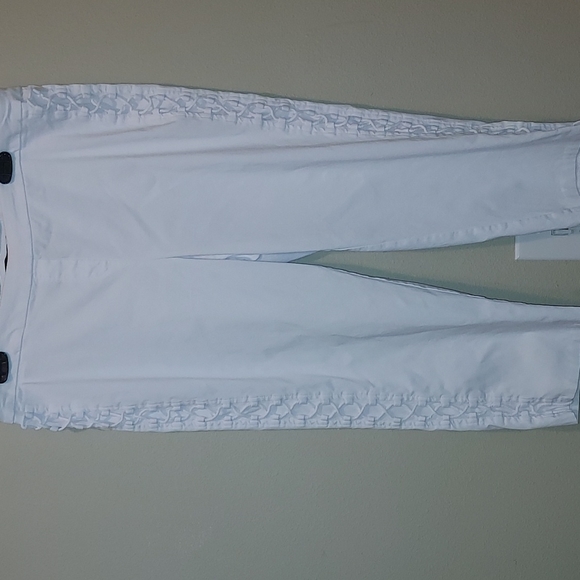Zac & Rachel Pants - Zac & Rachel Capri pants